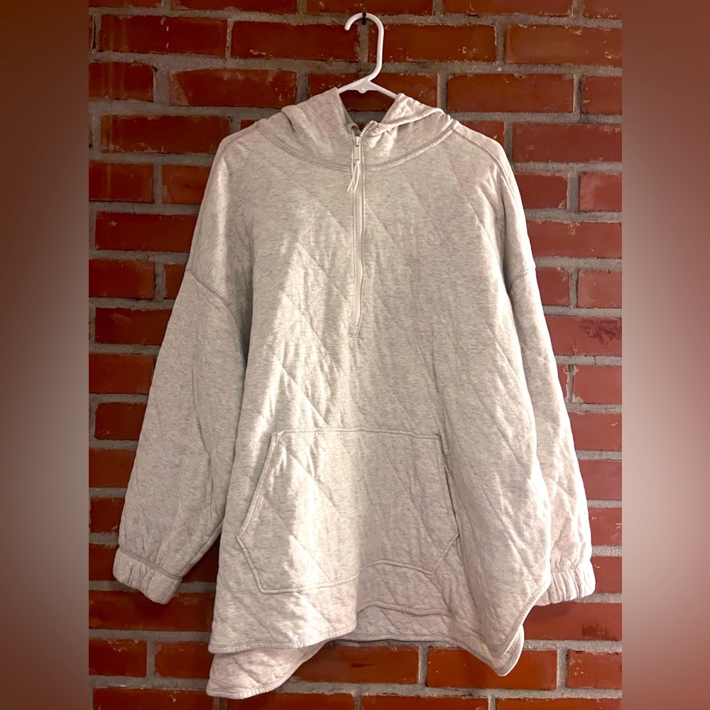 Old Navy quilted sweater. Size XXL